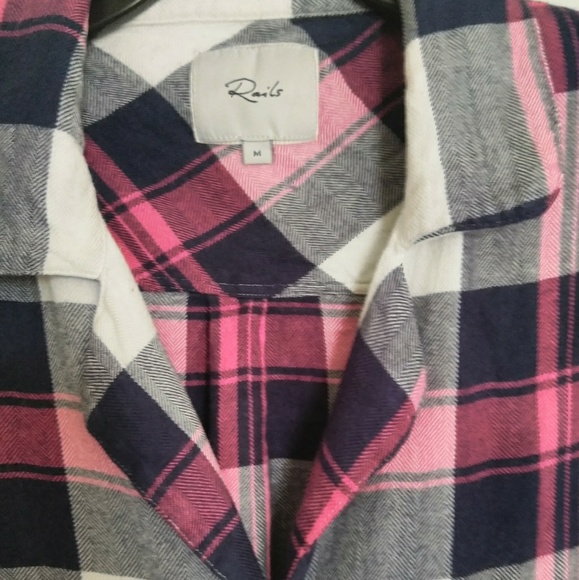 Rails Button Down Cropped Shirt - Picture 4 of 8